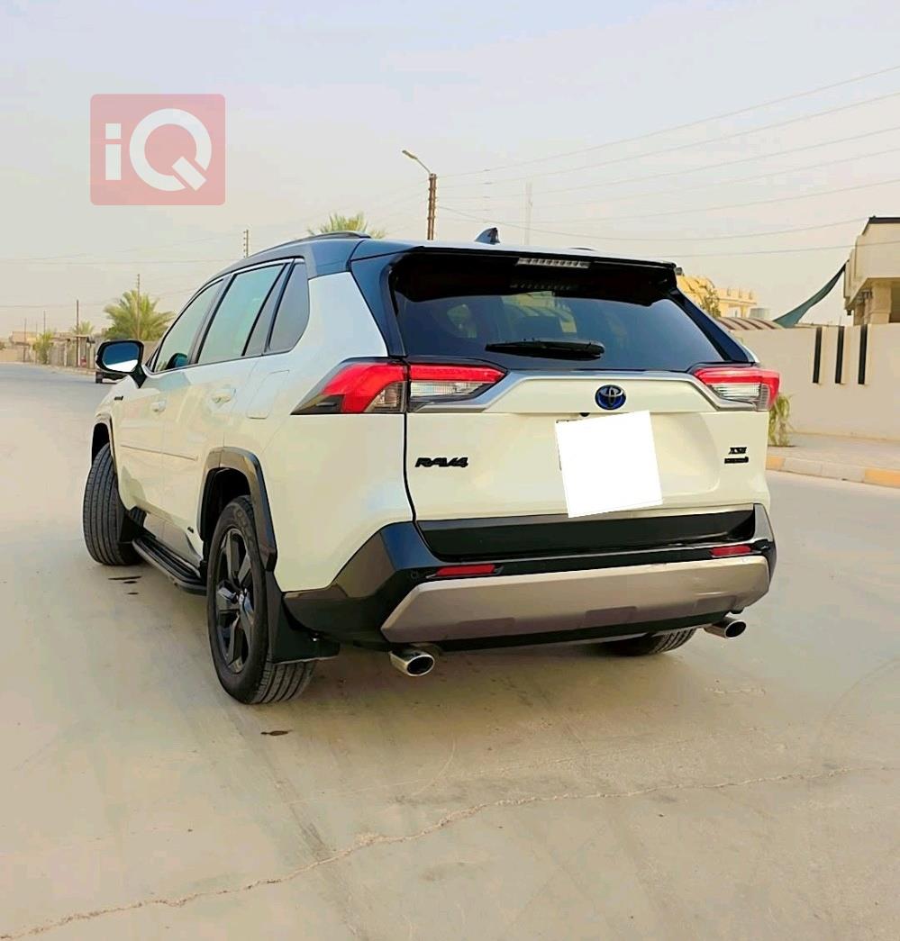 تويوتا راف 4